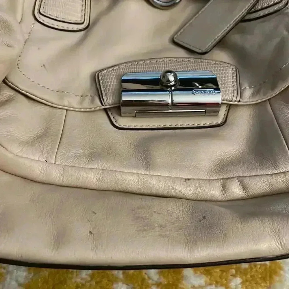 Coach leather shoulder bag purse - Picture 9 of 12